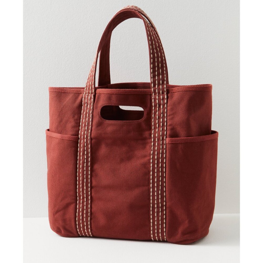 🆕 FREE PEOPLE Caravan Canvas Tote / Terracotta
